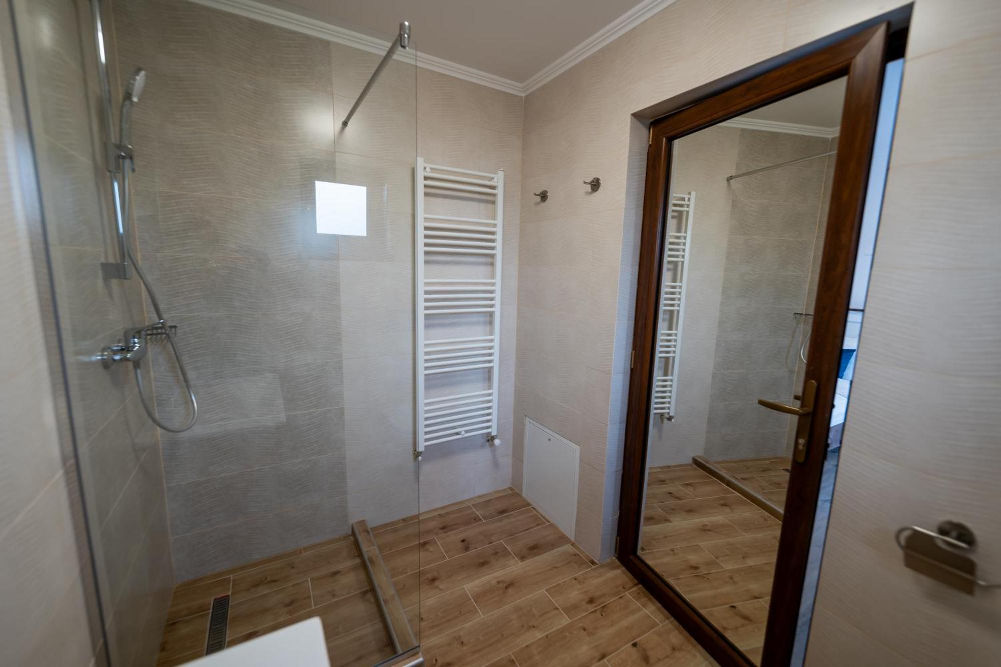 Evergreen Chalet Avrig Luaran gambar